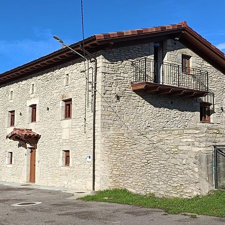Casa Rural El Pinche Quincoces de Yuso Eksteriør billede